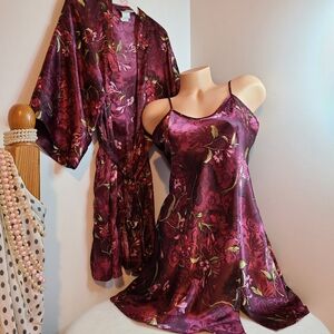 VTG Delicates Silky Satin Floral Babydoll Chemise & Robe Set Size Sm